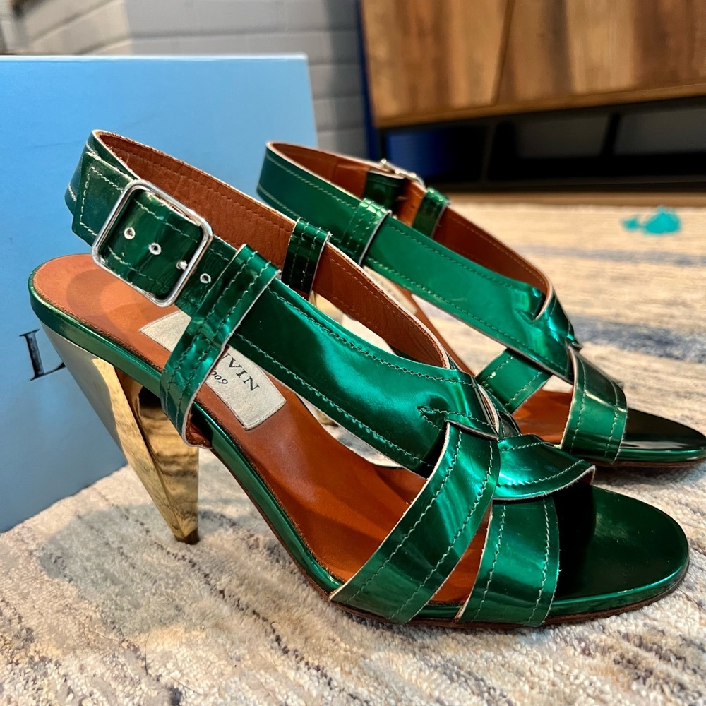 Lanvin Emerald Green Patent Leather Heels Gently-Used Sz. 38 EU